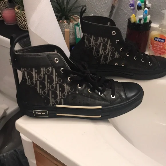 Dior | Shoes | I Am Selling A Pair Of Black Dior Designer  display picture 3